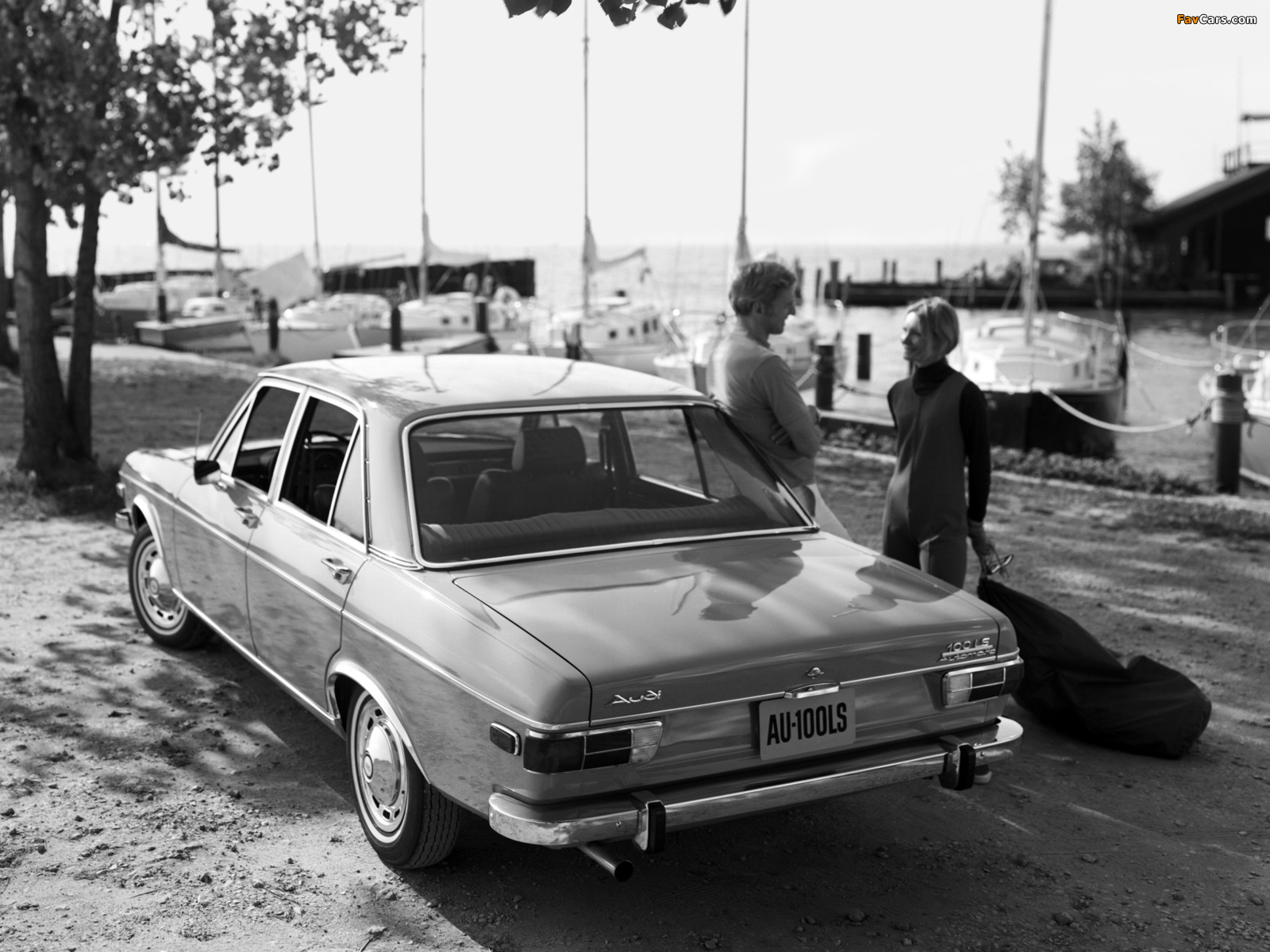 Audi 100 LS US-spec C1 (1968–1973) images (1600 x 1200)