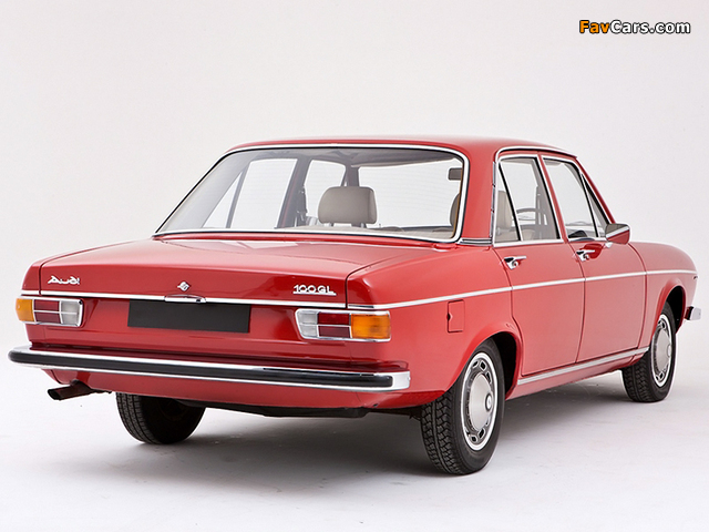 Audi 100 UK-spec C1 (1968–1973) images (640 x 480)