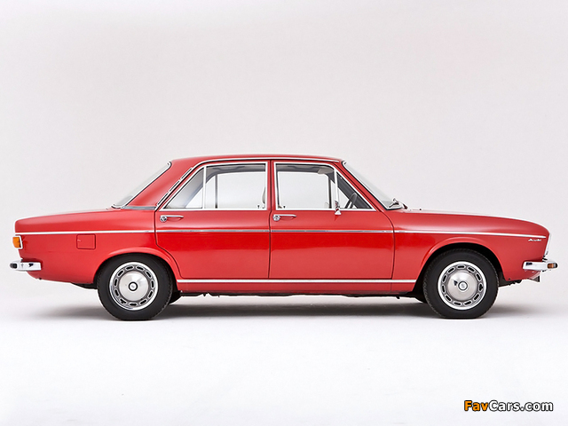 Audi 100 UK-spec C1 (1968–1973) images (640 x 480)