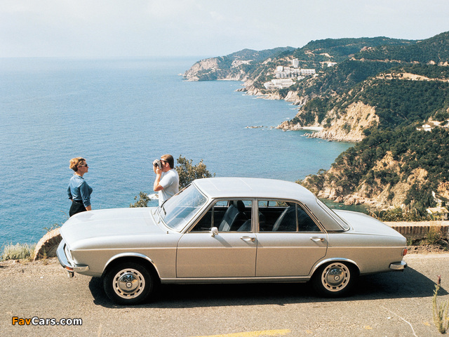 Audi 100 C1 (1968–1973) photos (640 x 480)