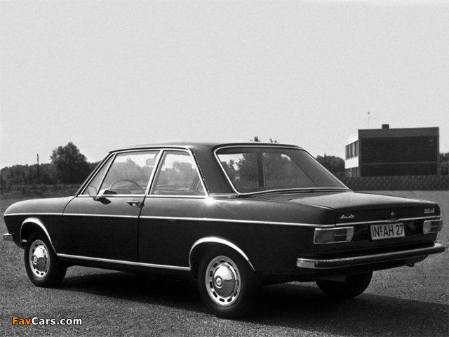 Audi 100 LS 2-door US-spec C1 (1968–1976) pictures (640 x 480)