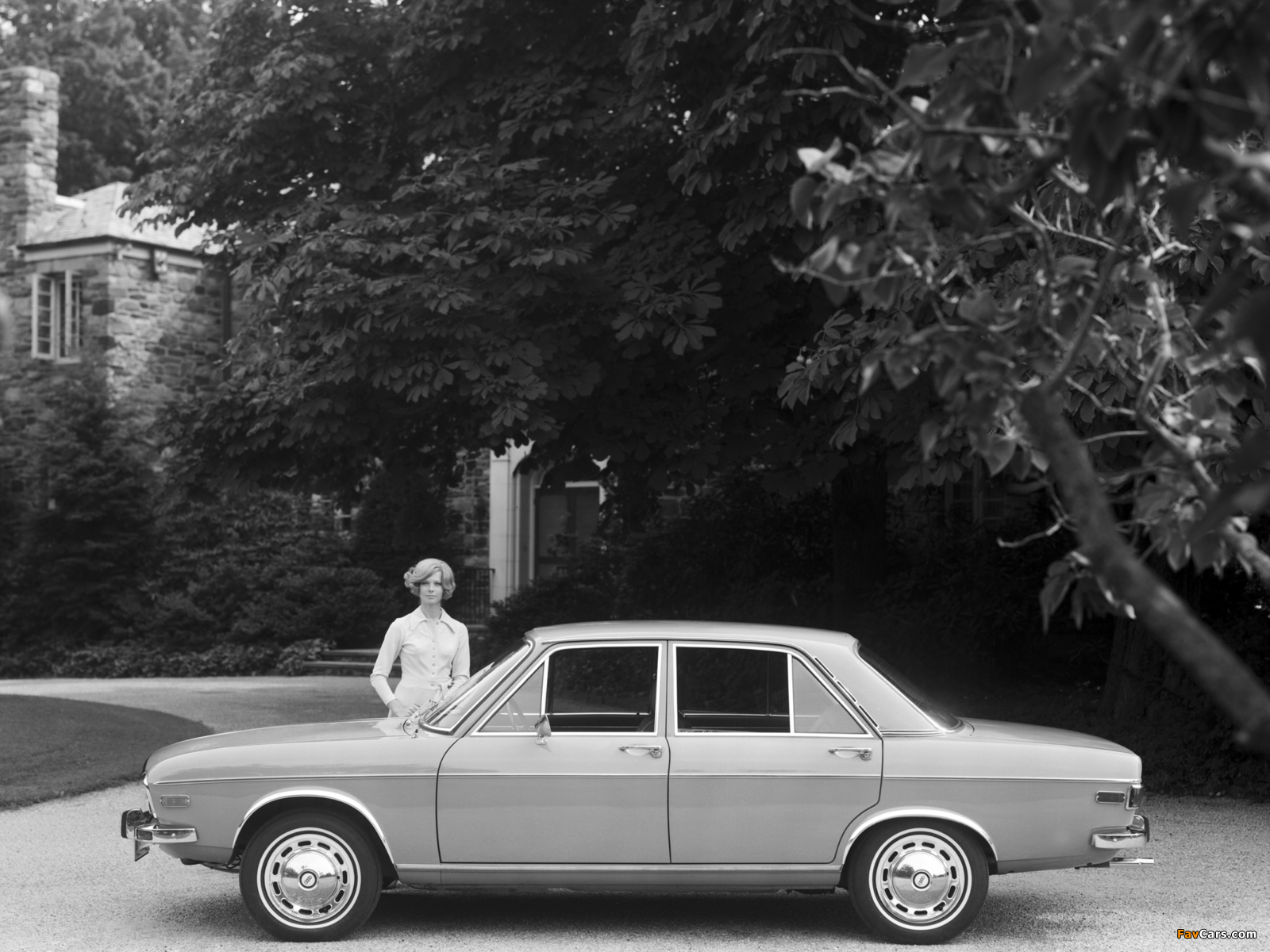 Images of Audi 100 LS US-spec C1 (1968–1973) (1600 x 1200)