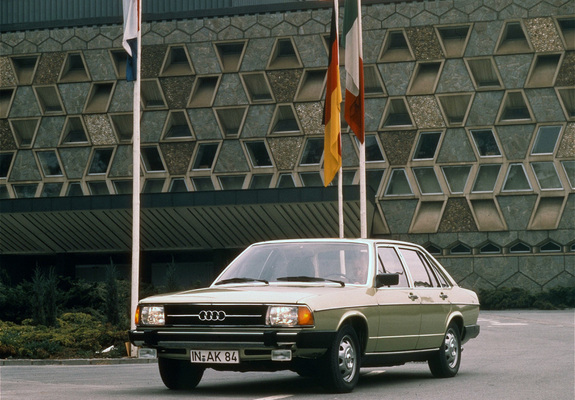 Images of Audi 100 C2 (1976–1980)