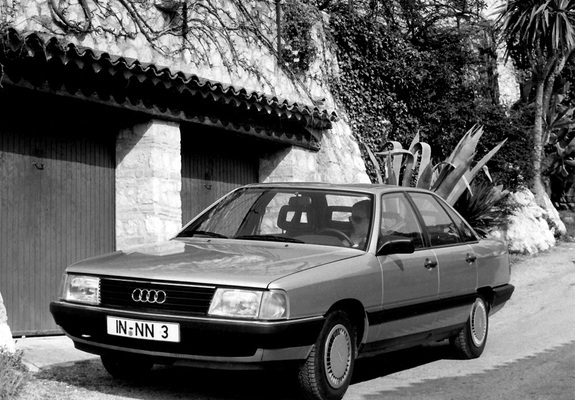 Images of Audi 100 C3 (1982–1987)