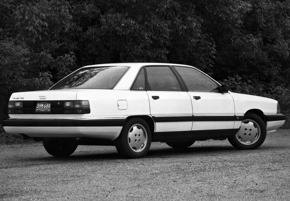 Images of Audi 100 US-spec C3 (1988–1990)