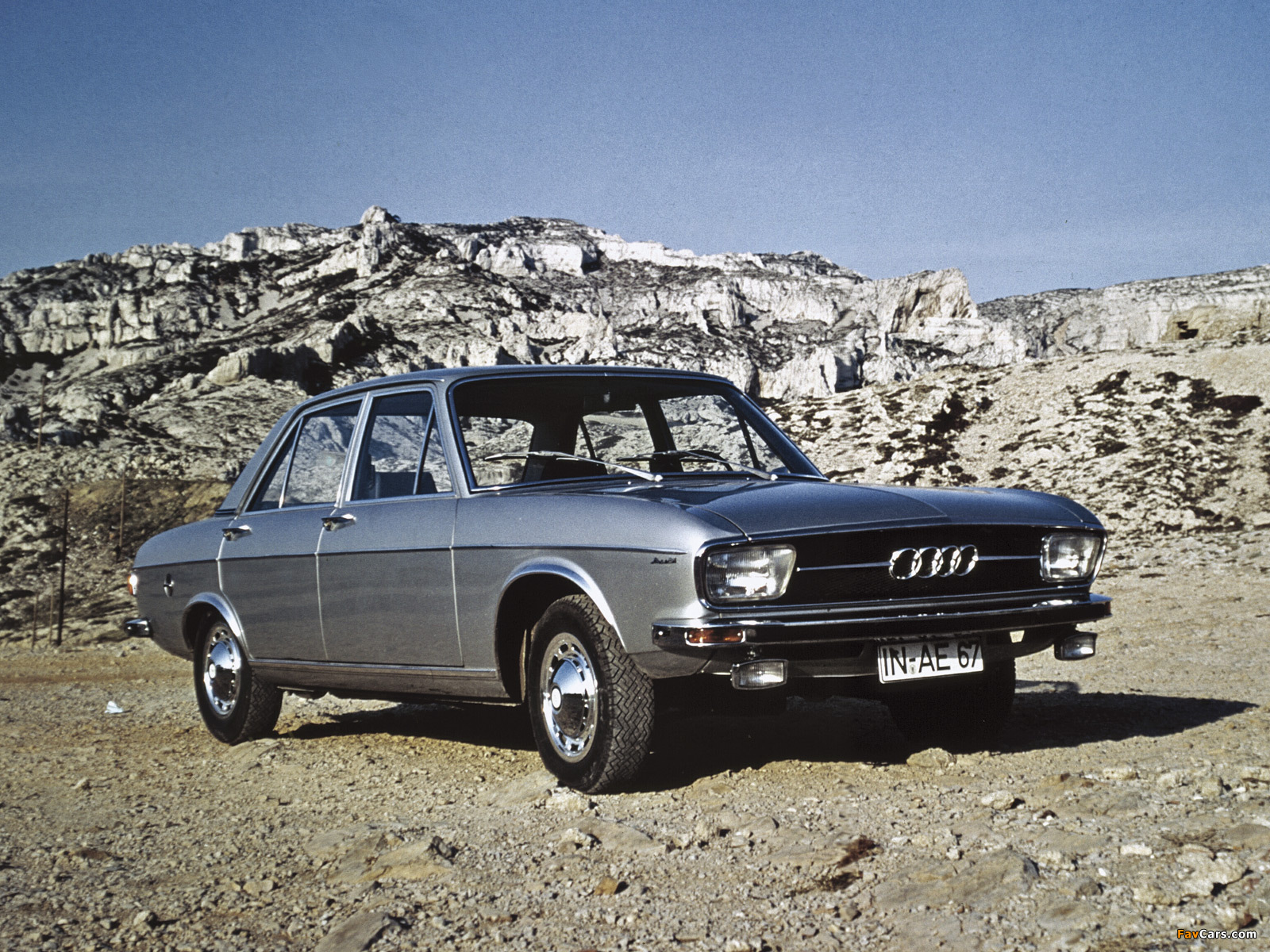 Photos of Audi 100 LS C1 (1968–1973) (1600 x 1200)