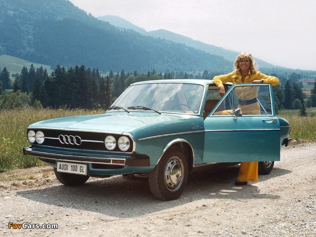 Photos of Audi 100 C1 (1973–1976) (640 x 480)
