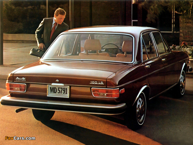 Photos of Audi 100 LS US-spec C1 (1973–1976) (640 x 480)