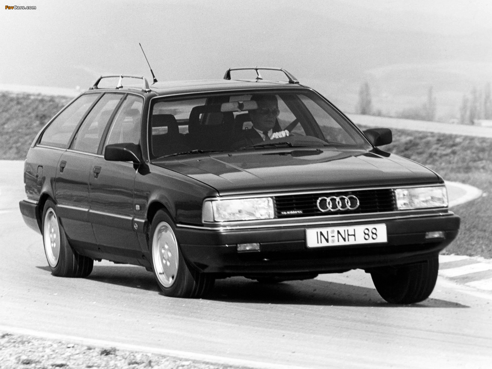 Audi 200 Avant quattro 44,44Q (1988–1991) images (1600 x 1200)