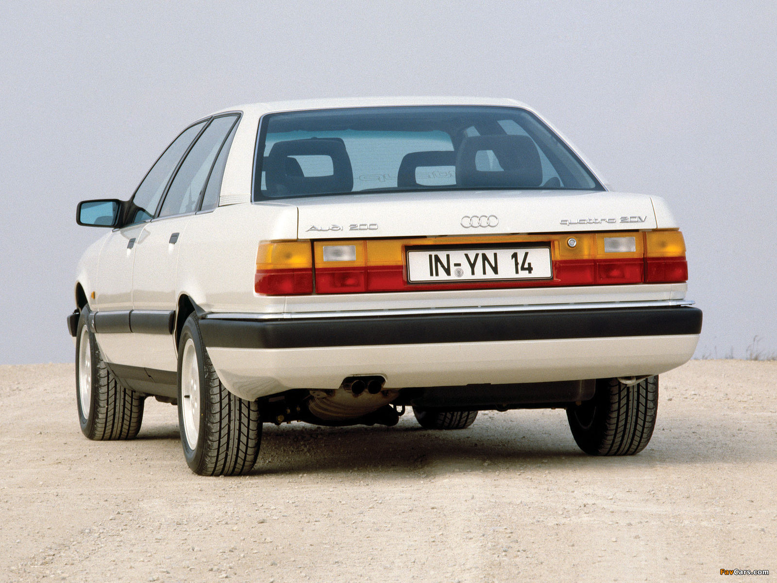 Pictures of Audi 200 quattro 44,44Q (1988–1991) (1600 x 1200)