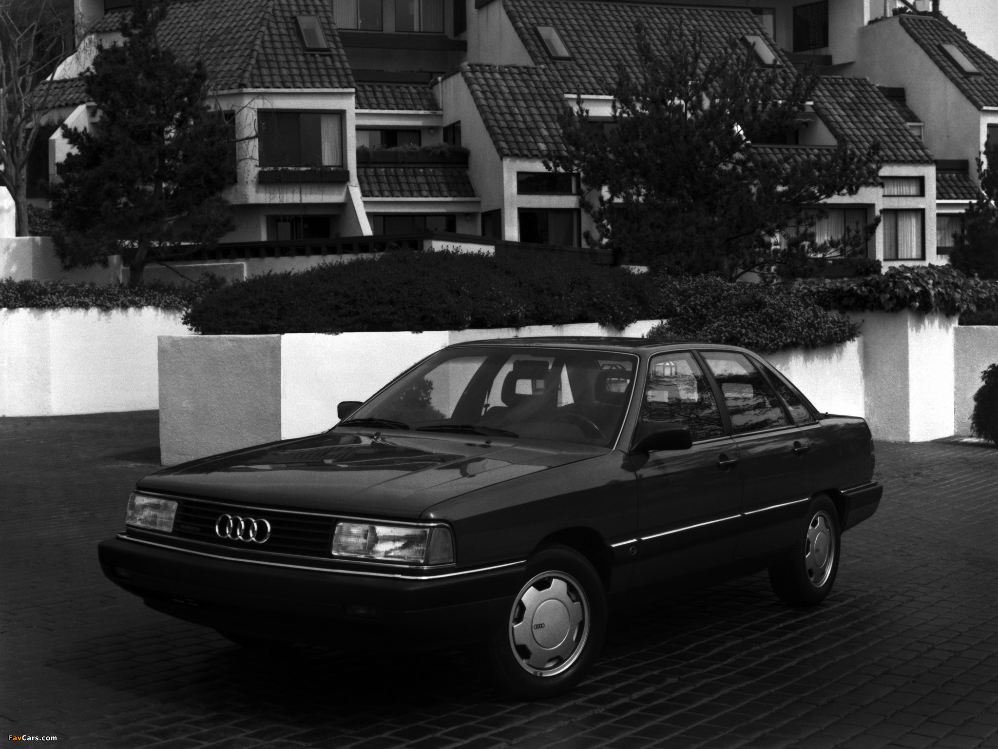Photos of Audi 5000CS quattro 44,44Q (1986–1988) (2048 x 1536)