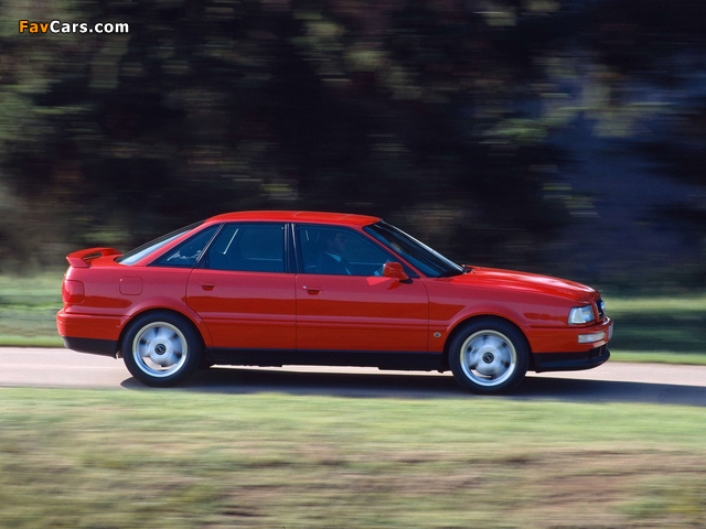 Photos of Audi 80 quattro Competition 8C,B4 (1994) (640 x 480)