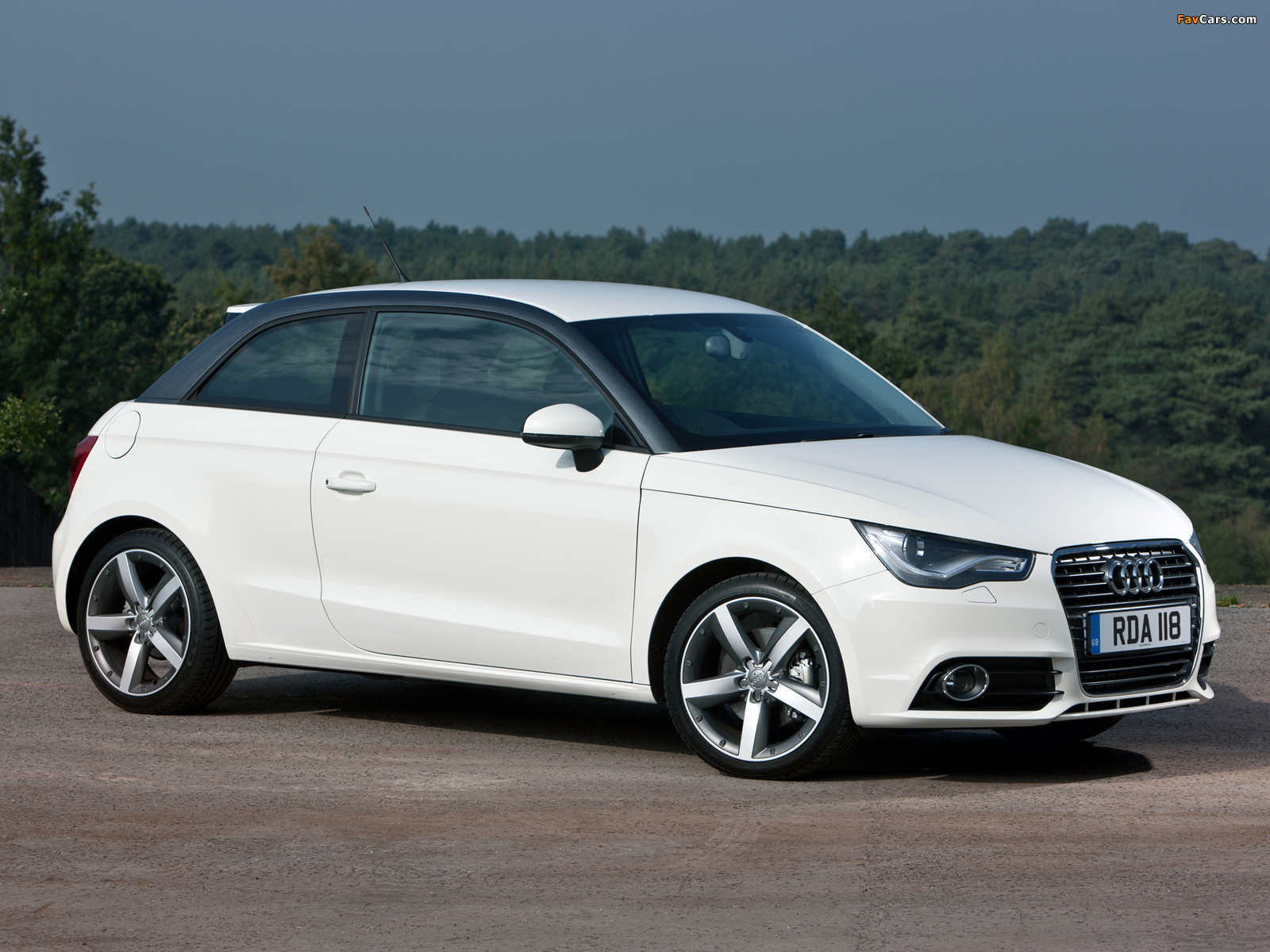 Audi A1 TDI UK-spec 8X (2010) photos (1600 x 1200)