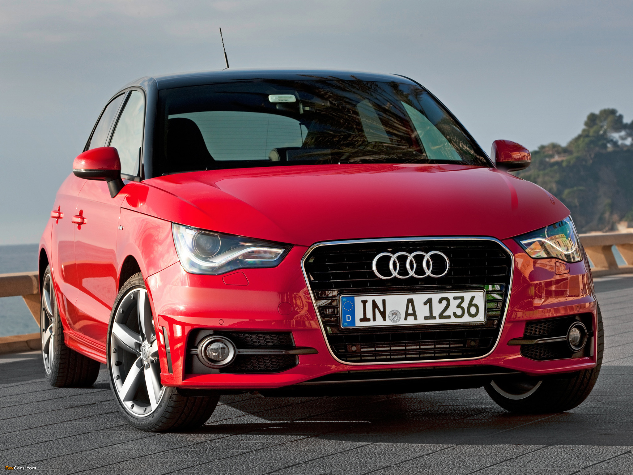 Audi A1 Sportback TDI S-Line 8X (2012) wallpapers (2048 x 1536)