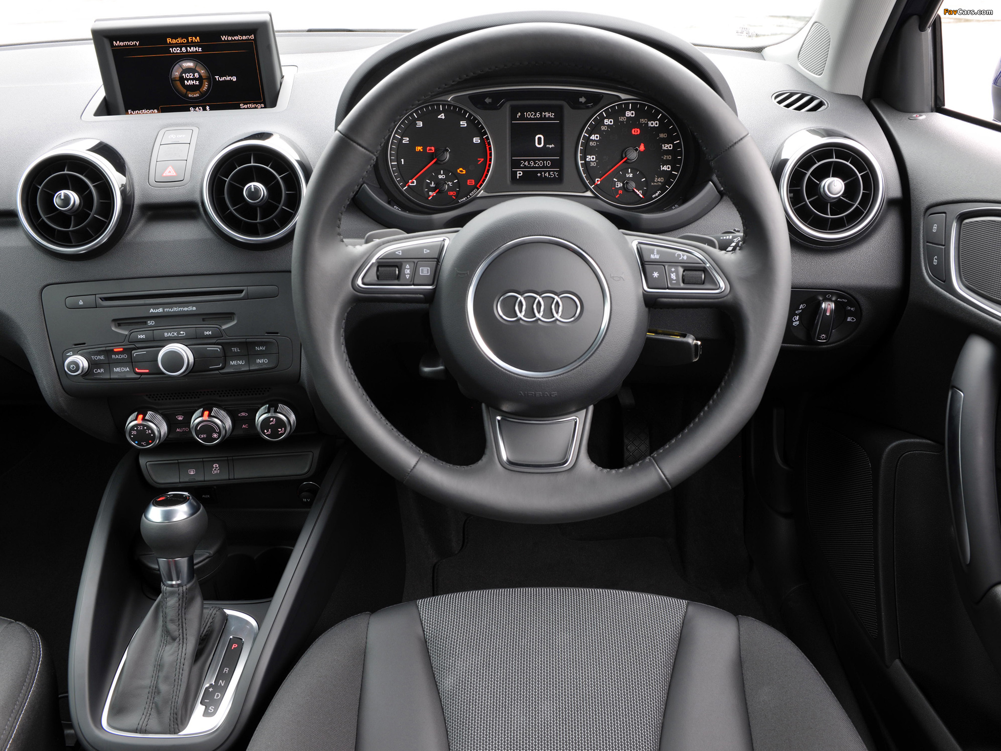 Images of Audi A1 TFSI UK-spec 8X (2010) (2048 x 1536)