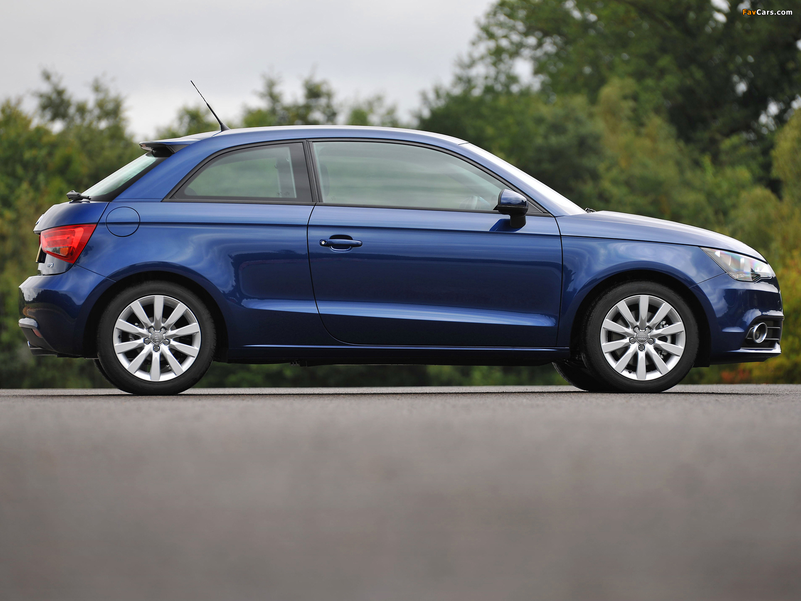 Photos of Audi A1 TFSI UK-spec 8X (2010) (1600 x 1200)