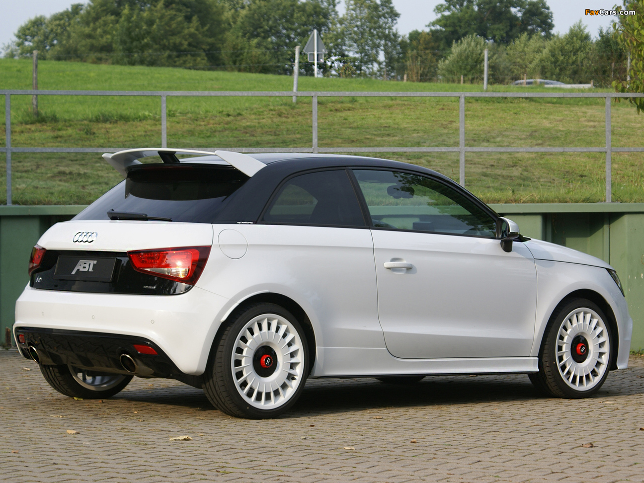 Photos of ABT Audi A1 quattro 8X (2012) (1280 x 960)