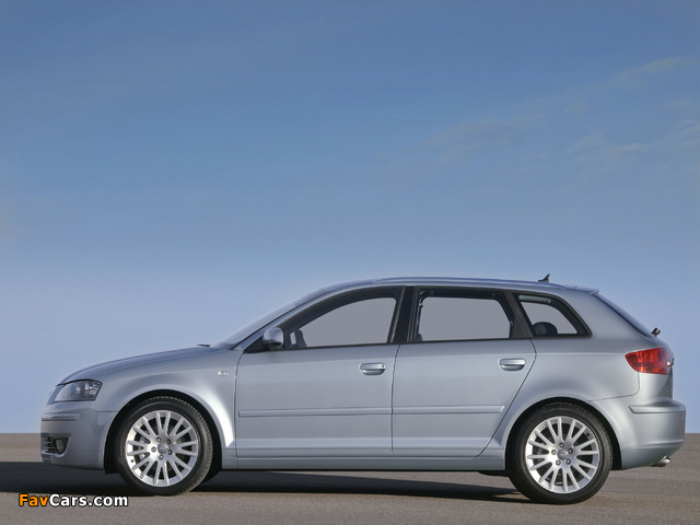 Audi A3 Sportback 2.0T (8PA) 2004–08 images (640 x 480)