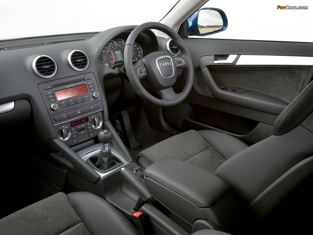 Audi A3 Sportback 2.0 TDI UK-spec 8PA (2008–2010) photos (1024 x 768)