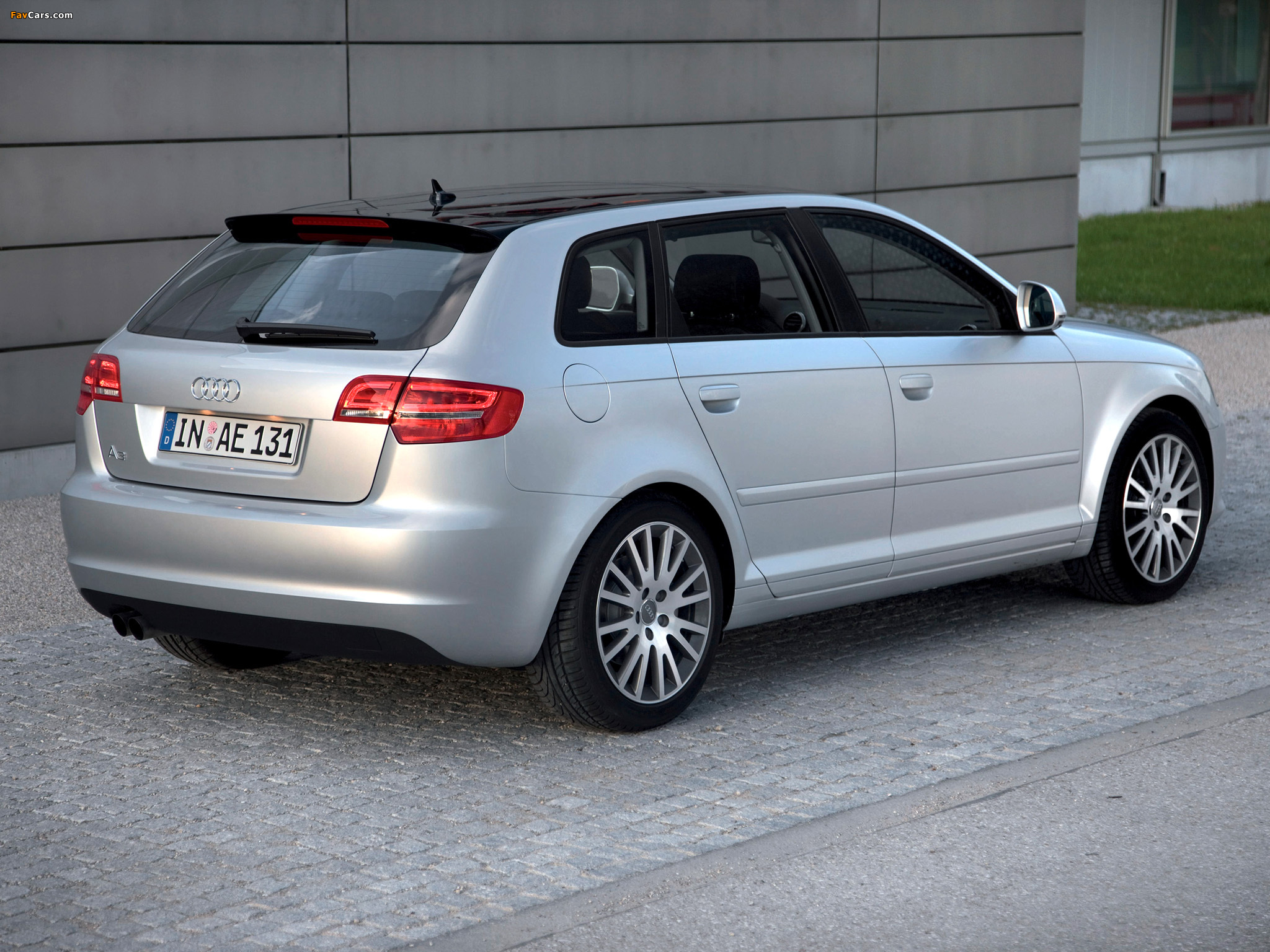 Audi A3 Sportback 8PA (2008–2010) pictures (2048 x 1536)