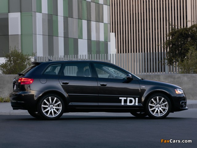 Audi A3 Sportback TDI Clean Diesel 8PA (2009–2010) images (640 x 480)