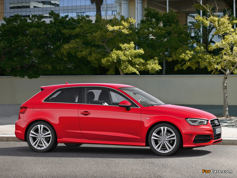 Audi A3 1.8T S-Line quattro 8V (2012) images (800 x 600)