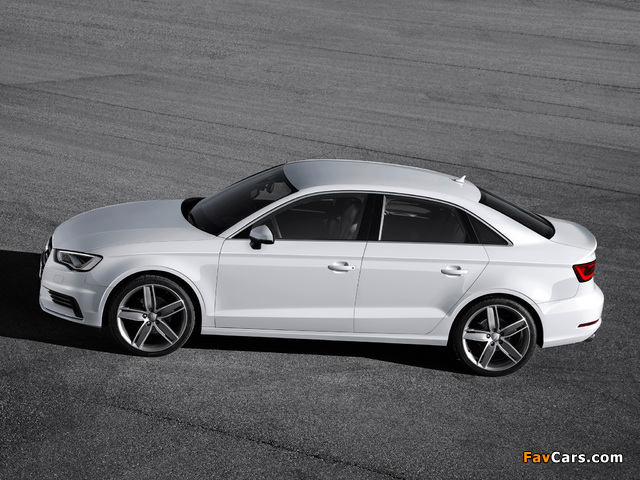 Audi A3 Sedan 2.0 TDI (8V) 2013 photos (640 x 480)