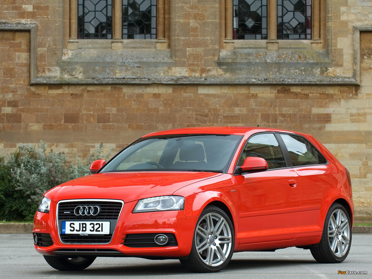 Photos of Audi A3 2.0T S-Line UK-spec 8P (2008–2010) (1280 x 960)