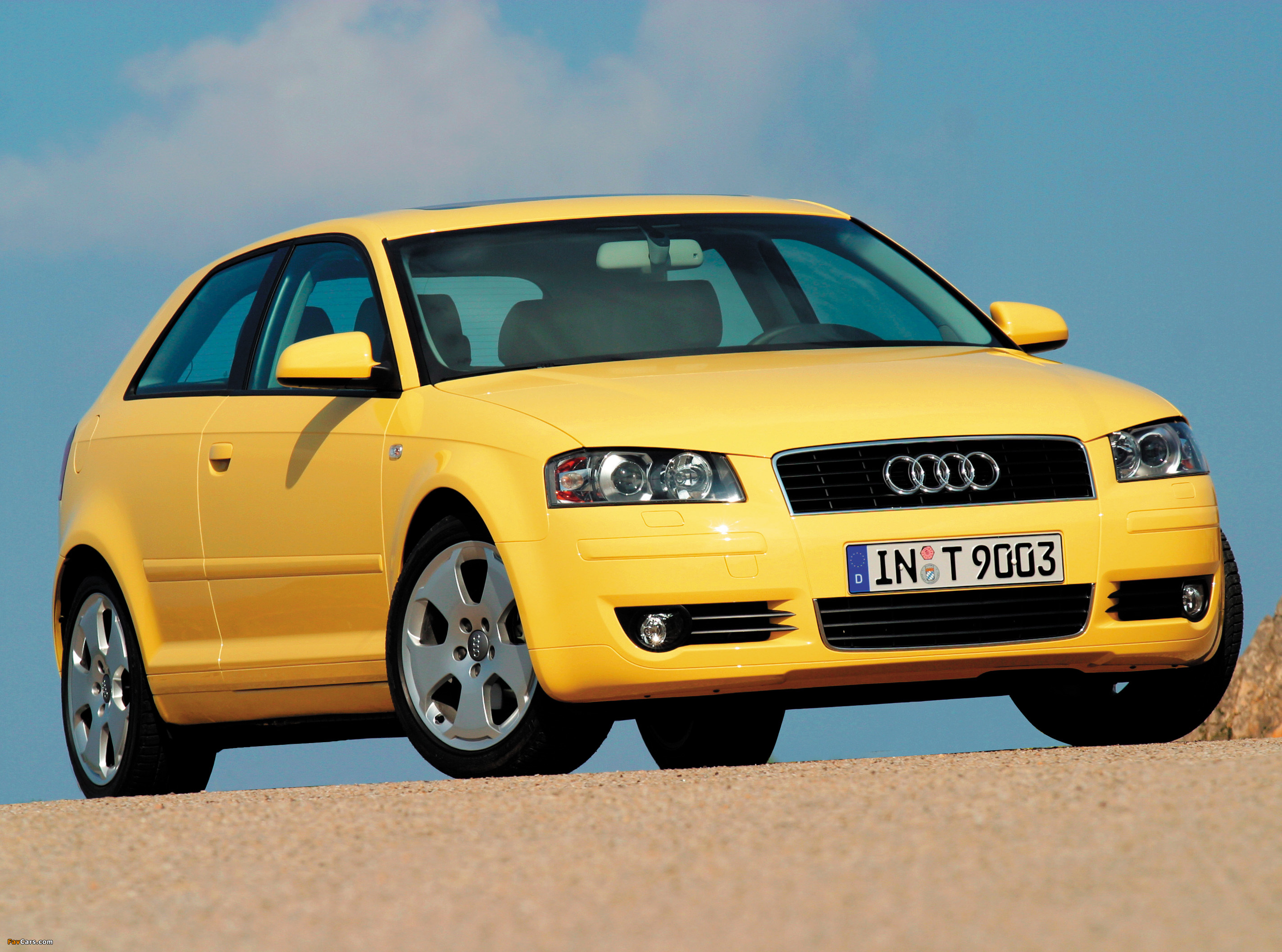 Pictures of Audi A3 2.0 FSI (8P) 2003–05 (2846 x 2114)