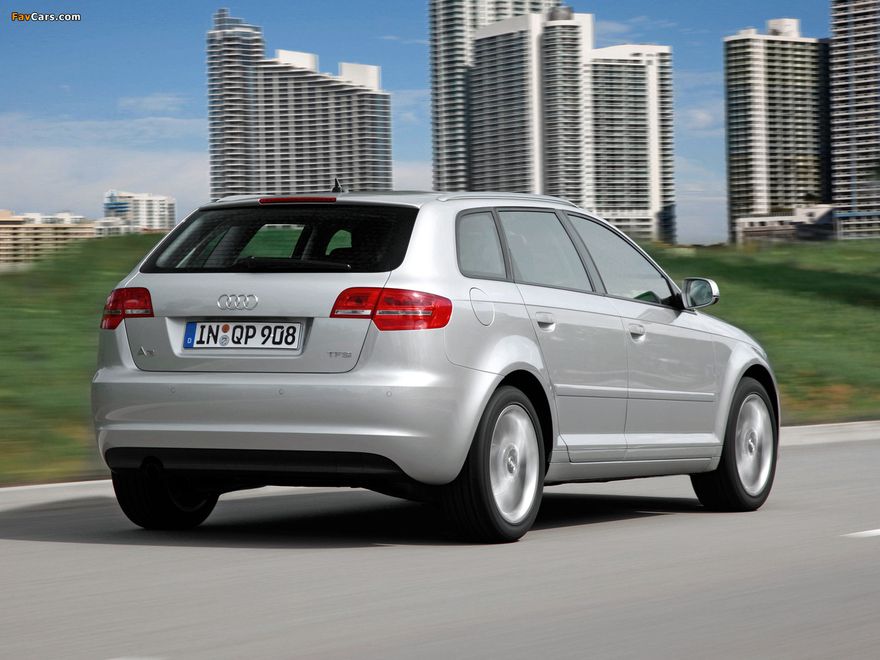 Pictures of Audi A3 Sportback TFSI 8PA (2010) (1280 x 960)