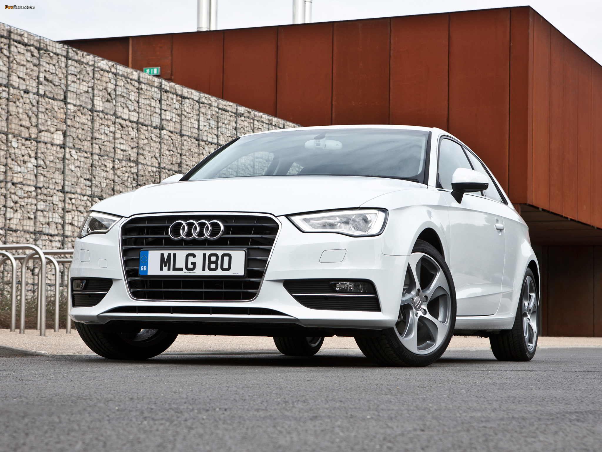 Pictures of Audi A3 1.8T UK-spec 8V (2012) (2048 x 1536)