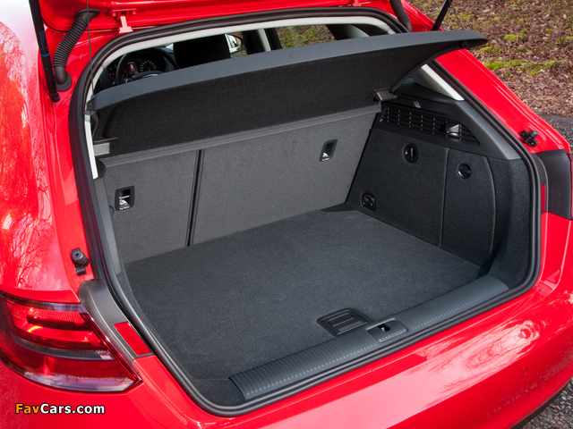 Pictures of Audi A3 Sportback 2.0 TDI UK-spec (8V) 2013 (640 x 480)