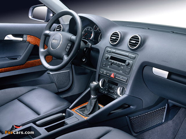 Audi A3 2.0 TDI 8P (2003–2005) wallpapers (640 x 480)