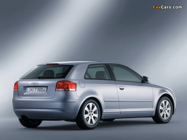 Audi A3 2.0 TDI 8P (2003–2005) wallpapers (640 x 480)