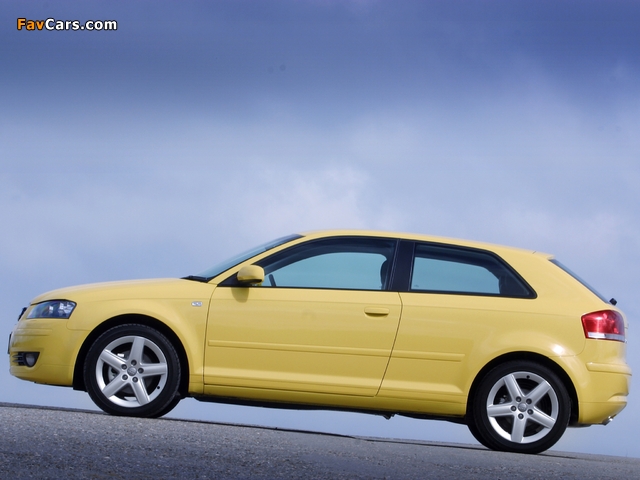 Audi A3 2.0 TDI UK-spec 8P (2003–2005) wallpapers (640 x 480)