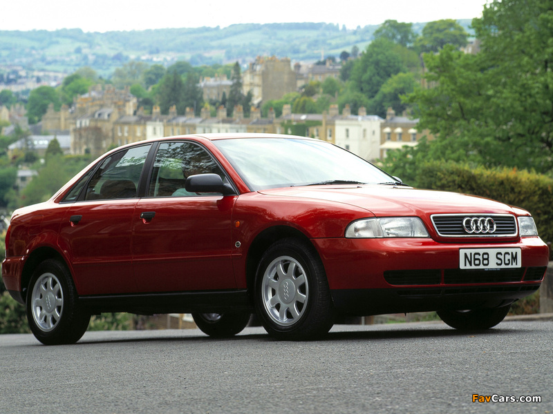 Audi A4 Sedan UK-spec B5,8D (1994–1997) images (800 x 600)