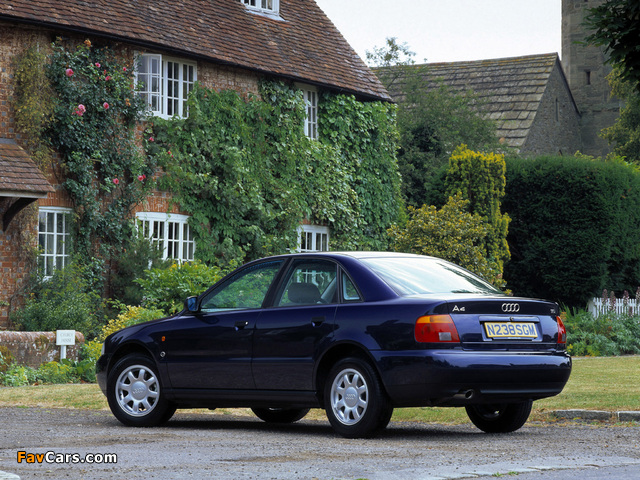 Audi A4 Sedan UK-spec B5,8D (1994–1997) photos (640 x 480)
