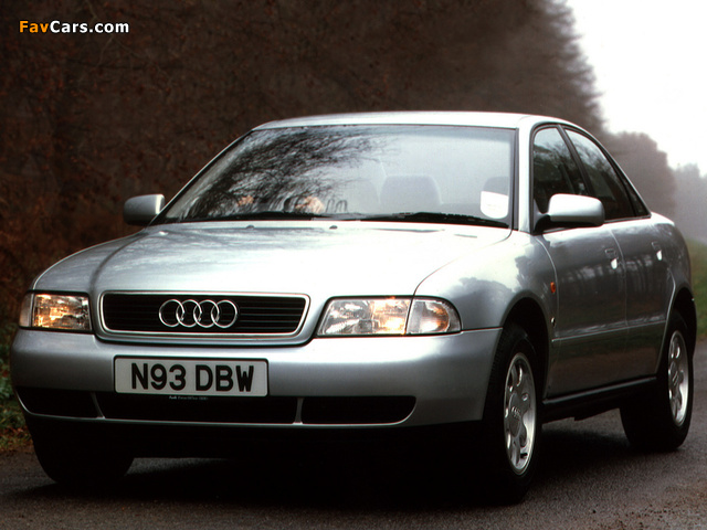 Audi A4 Sedan UK-spec B5,8D (1994–1997) pictures (640 x 480)