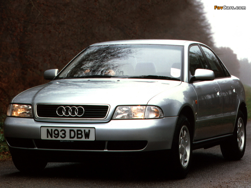 Audi A4 Sedan UK-spec B5,8D (1994–1997) pictures (800 x 600)