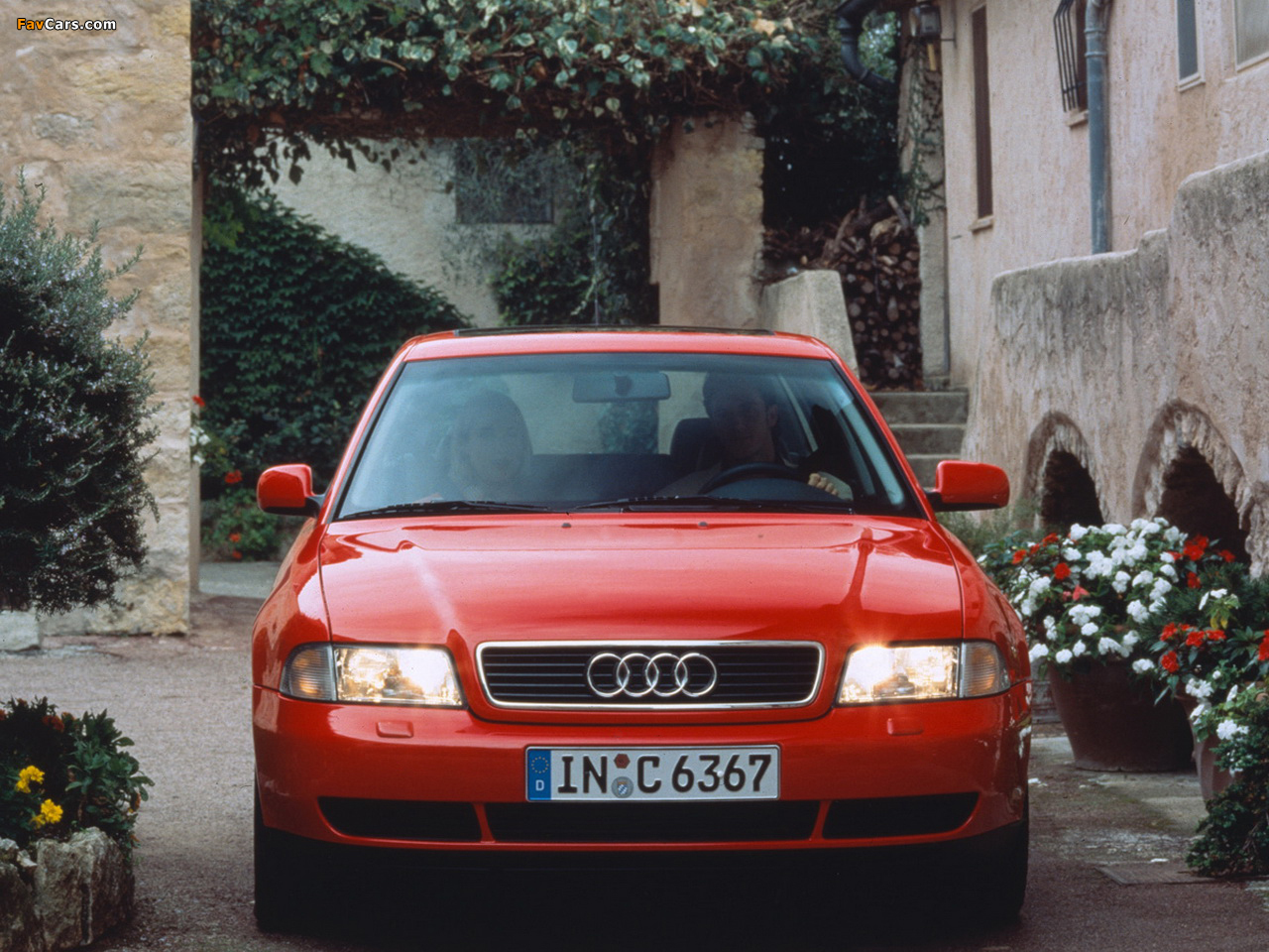 Audi A4 Sedan B5,8D (1994–1997) wallpapers (1280 x 960)