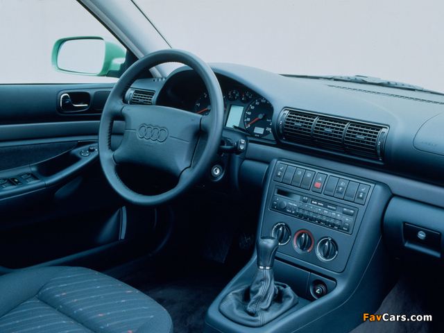 Audi A4 Avant B5,8D (1995–2001) images (640 x 480)