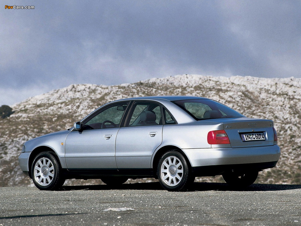 Audi A4 1.8 Sedan B5,8D (1997–2000) wallpapers (1024 x 768)