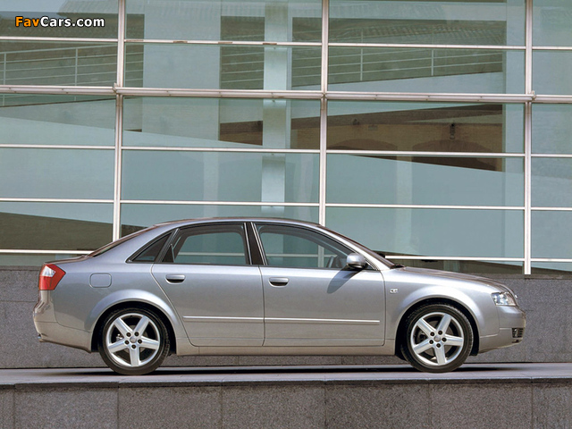 Audi A4 1.8T Sedan B6,8E (2000–2004) images (640 x 480)