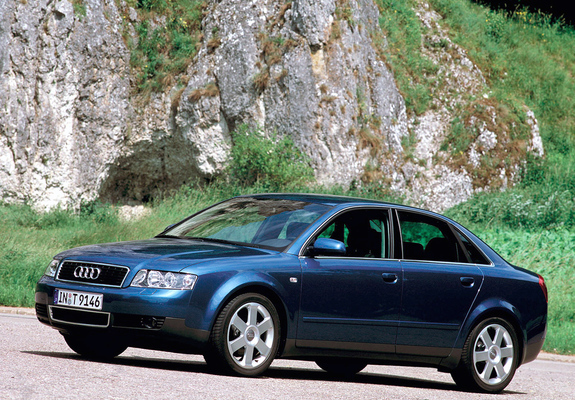 Audi A4 2.0 FSI Sedan B6,8E (2000–2004) images