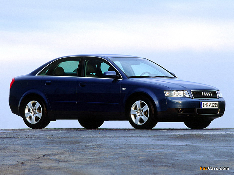 Audi A4 3.0 Sedan B6,8E (2000–2004) images (800 x 600)
