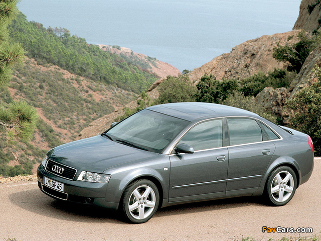 Audi A4 3.0 quattro Sedan B6,8E (2000–2004) pictures (640 x 480)