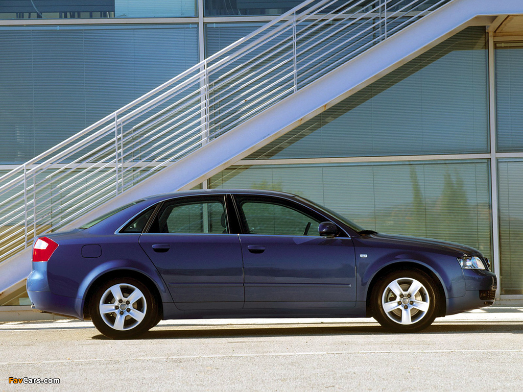 Audi A4 3.0 Sedan B6,8E (2000–2004) wallpapers (1024 x 768)