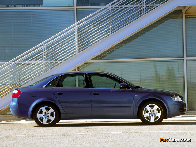 Audi A4 3.0 Sedan B6,8E (2000–2004) wallpapers (640 x 480)