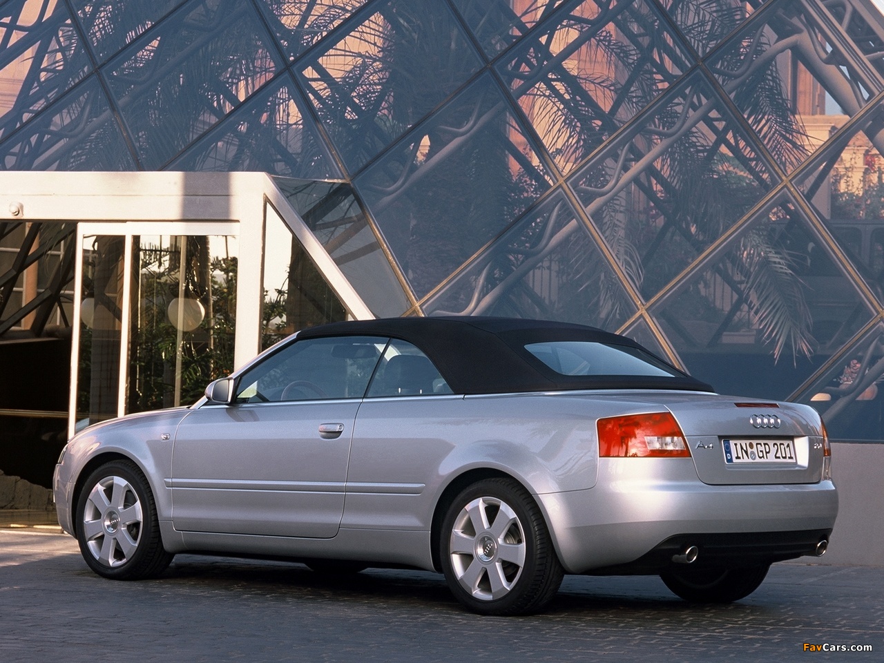 Audi A4 2.4 Cabrio B6,8H (2001–2005) images (1280 x 960)