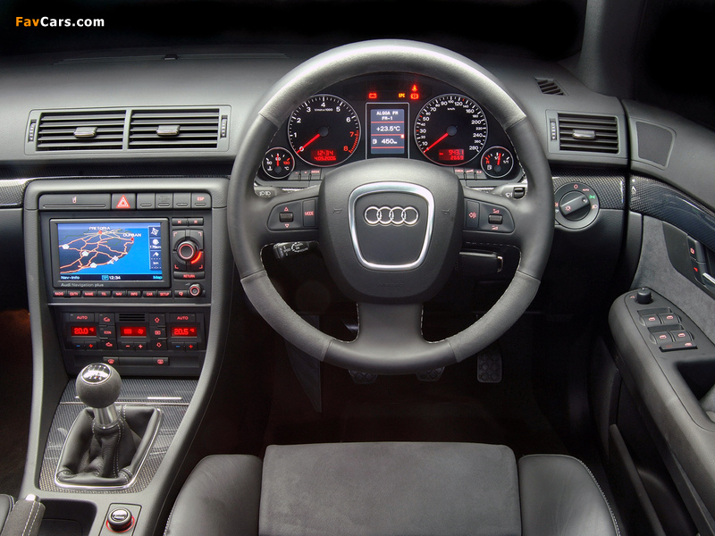 Audi A4 DTM Edition ZA-spec B7,8E (2005–2007) photos (800 x 600)